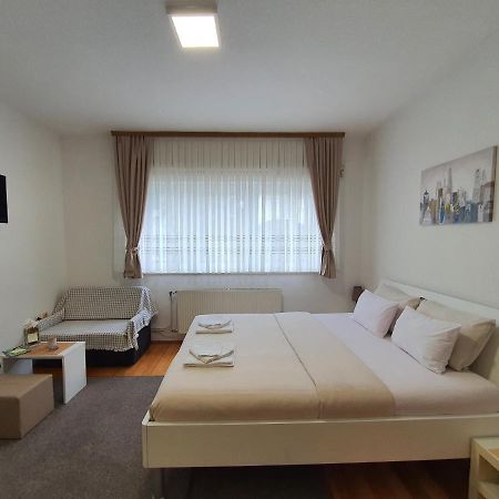 Studio Apartman 11 Bihać Zewnętrze zdjęcie