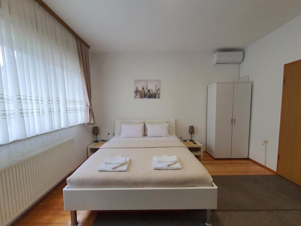 Studio Apartman 11 Bihać Zewnętrze zdjęcie