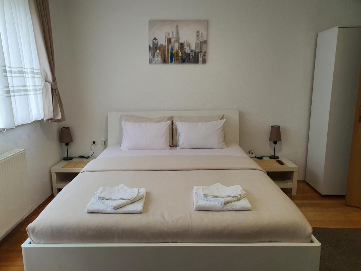 Studio Apartman 11 Bihać Zewnętrze zdjęcie